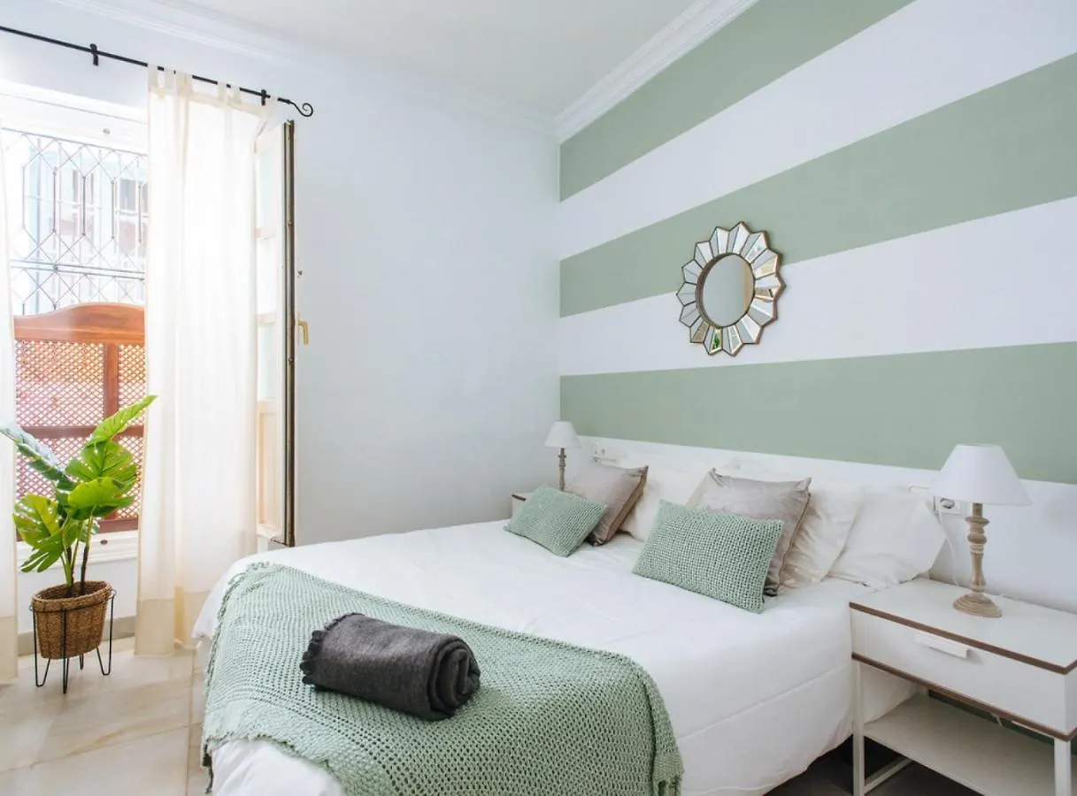 Lanza Suite Apartment Seville